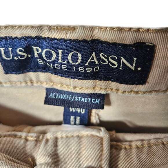 U.S. Polo Assn. Mens Stretch Khaki Shorts W4U Beige With Button & Zip Closure - Picture 5 of 8